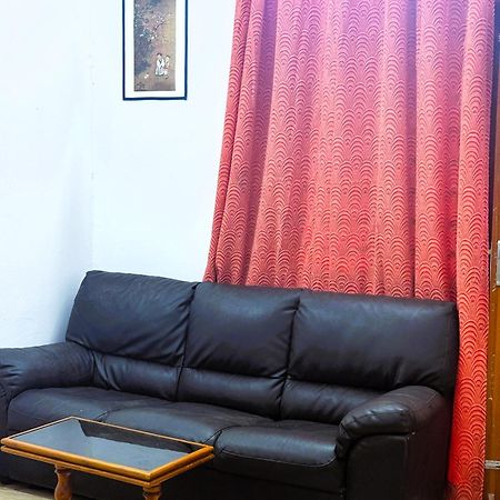 Vcs Apartments Parassinikadavu Parassinikkadavu 외부 사진